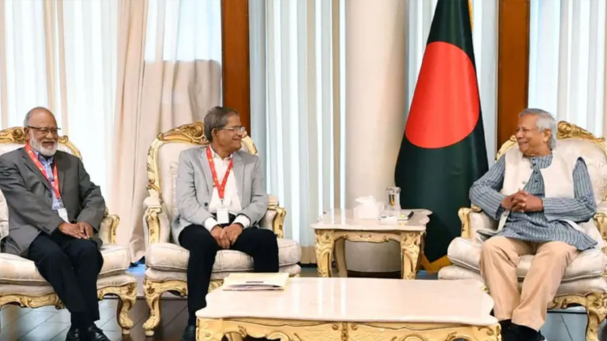 প্রধান উপদেষ্টার সঙ্গে বিএনপির প্রতিনিধি দলের বৈঠক।  পুরোনো ছবি