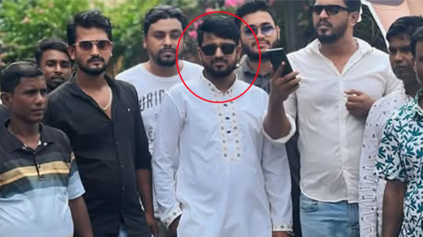 অভিযুক্ত সাবেক ছাত্রদল নেতা মো. ফারুক (লাল বৃত্তে)।   ছবি- সংগৃহীত