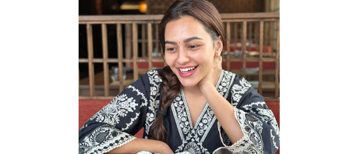 ন্যাচারাল লুকে ভক্তদের নজর কাড়লেন ফারিয়া!