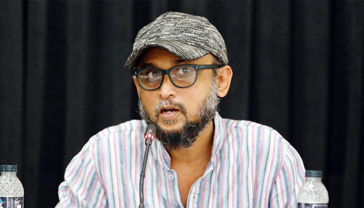 শাহবাগের আড্ডায় ঈদ নিয়ে আলোচনাকে স্মার্ট মনে করা হতো না