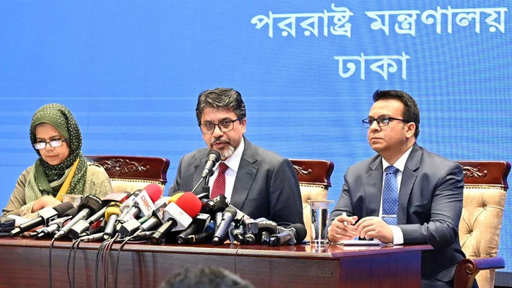 শেখ হাসিনাকে ফিরিয়ে আনতে আলোচনা হয়েছে: পররাষ্ট্র সচিব