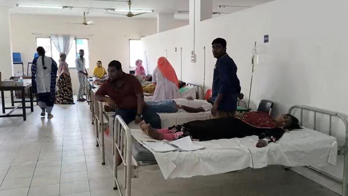 গাজীপুরে কারখানার শতাধিক শ্রমিক অসুস্থ হয়ে হাসপাতালে