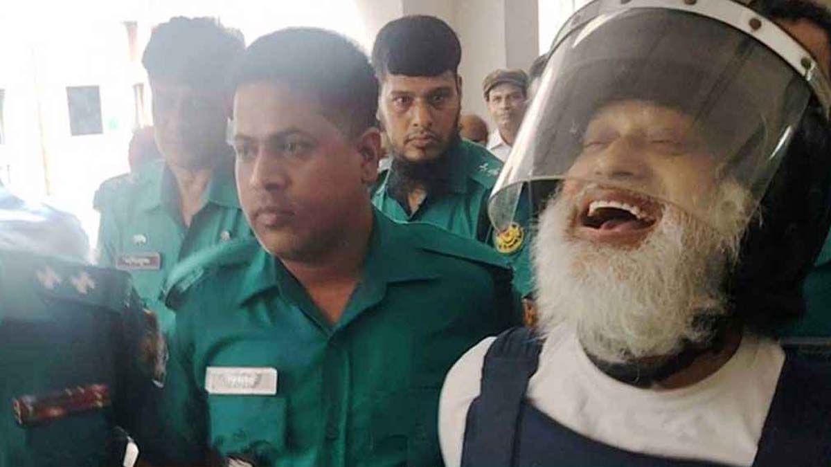 আদালতে পুলিশের ওপর চটলেন হাজী সেলিম