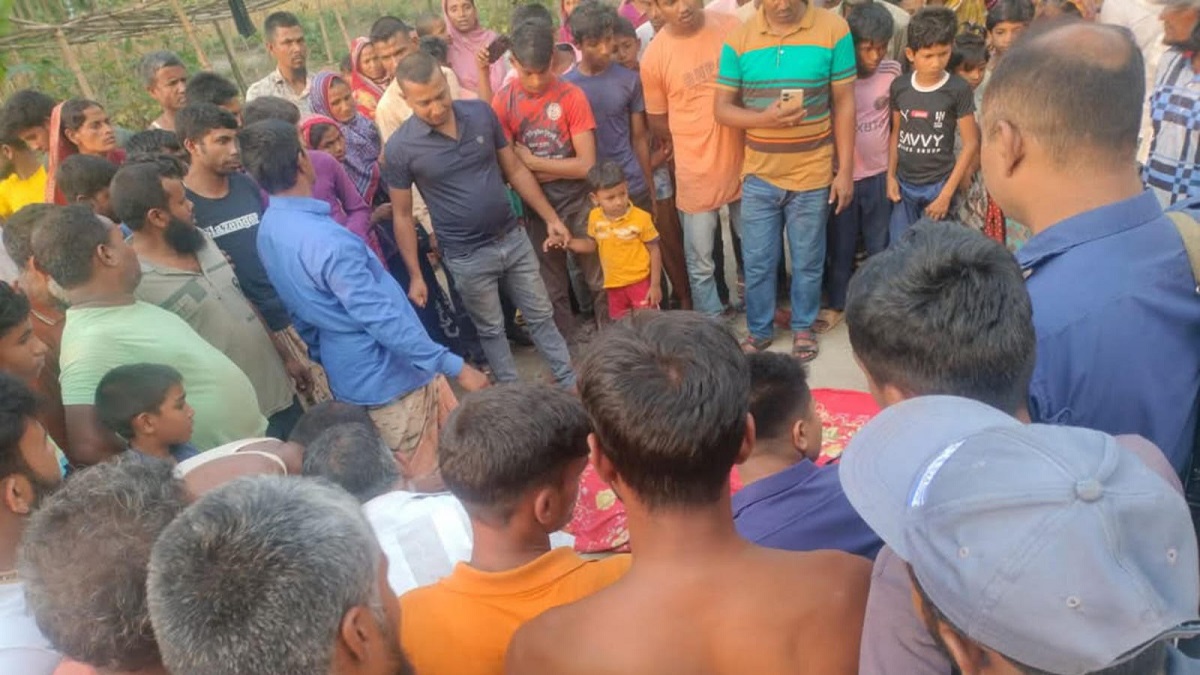 হাতীবান্ধায় বিদ্যুৎস্পর্শে শ্রমিকের মৃত্যু