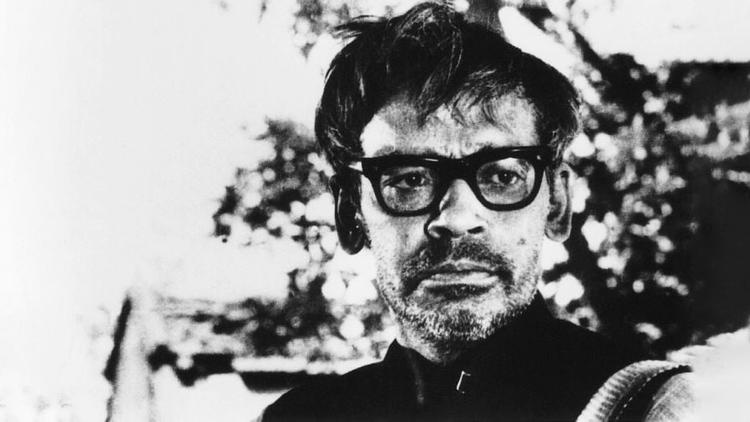 চলচ্চিত্রকার ঋত্বিক ঘটকের ৯৯তম জন্মবার্ষিকী আজ