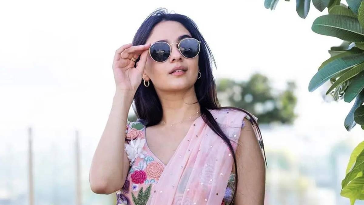 আমি পাকিস্তানি নই, যা রটেছে বিভ্রান্তিকর: অভিনেত্রী ইমান