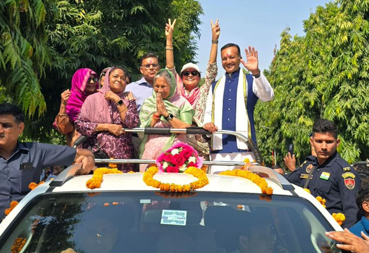 ভারতের সবচেয়ে ধনী নারী নির্বাচনে জিতেছেন