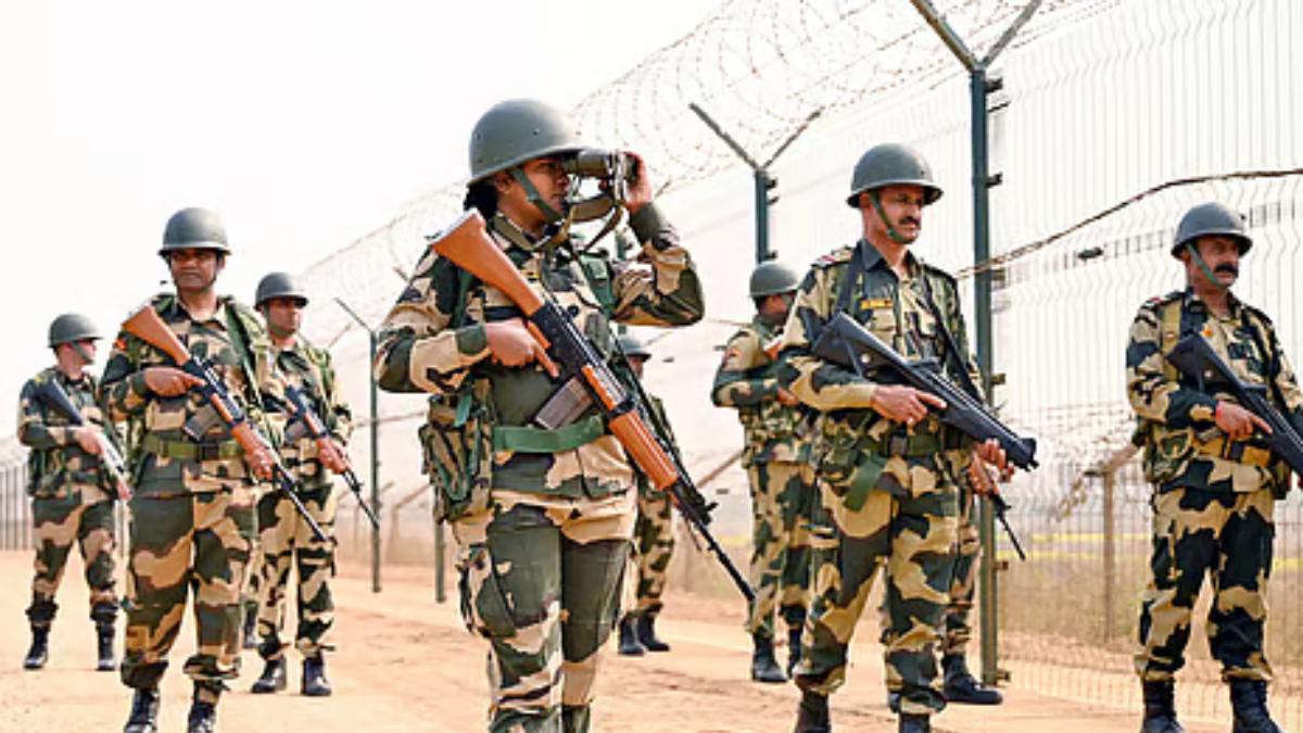 টানা ১১ রাত ভারত-পাকিস্তান সীমান্তে সংঘর্ষ