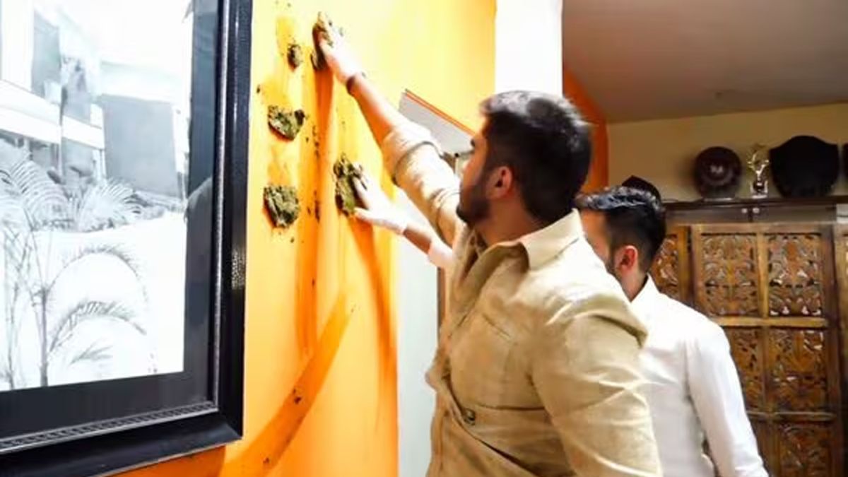 ক্লাসরুম ঠাণ্ডা রাখতে ভারতের গোবর লেপন গবেষণা