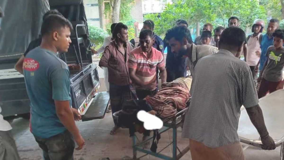 ঝিনাইদহ-কুষ্টিয়া মহাসড়কে ট্রাকচাপায় একই পরিবারের ৩ সদস্য নিহত হয়েছেন। ছবি-সংগৃহীত