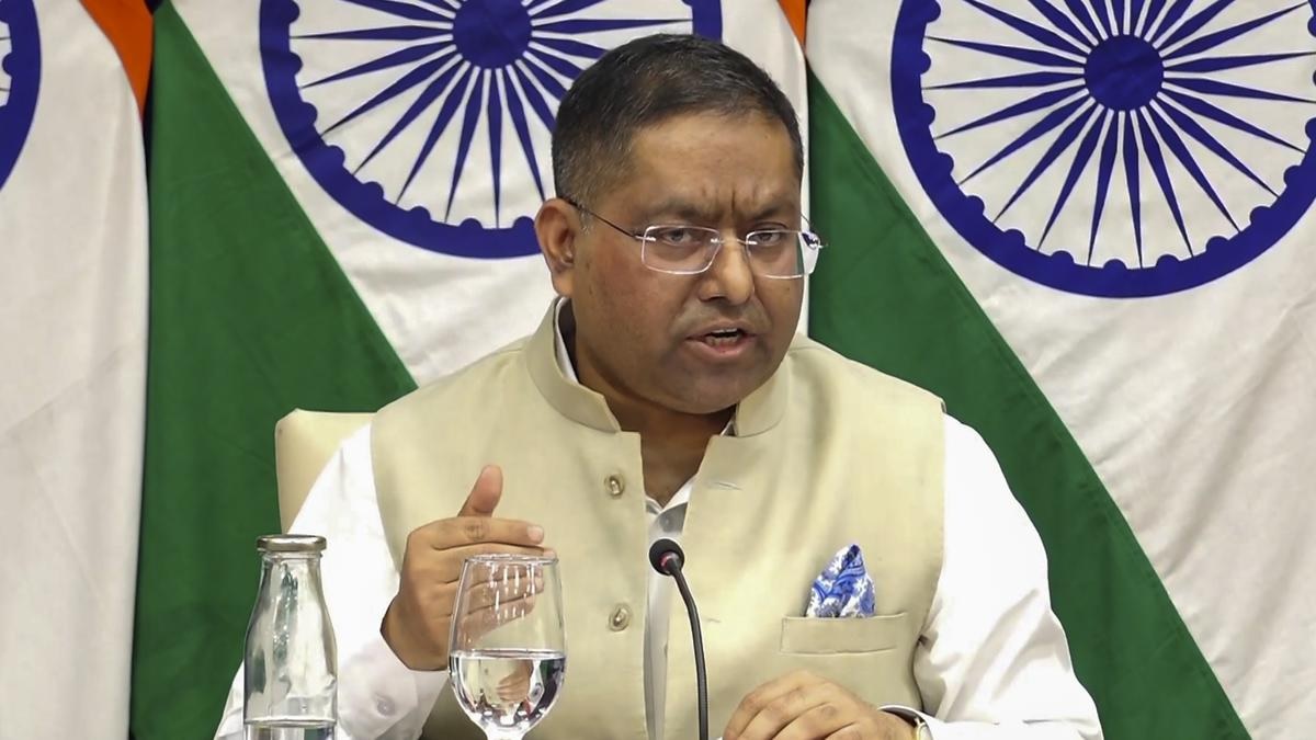 বাণিজ্য সুবিধা বন্ধে বাংলাদেশ কী সিদ্ধান্ত নিয়েছিল, তা খতিয়ে দেখুন: ভারত