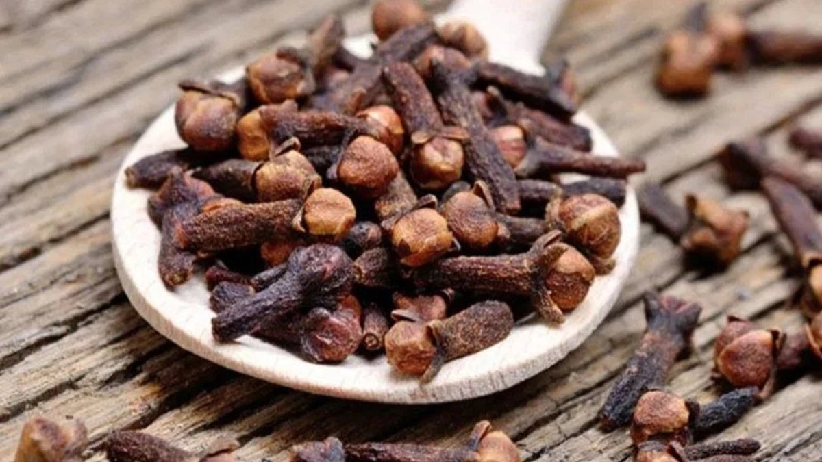 লবঙ্গের উপকারিতা-অপকারিতা