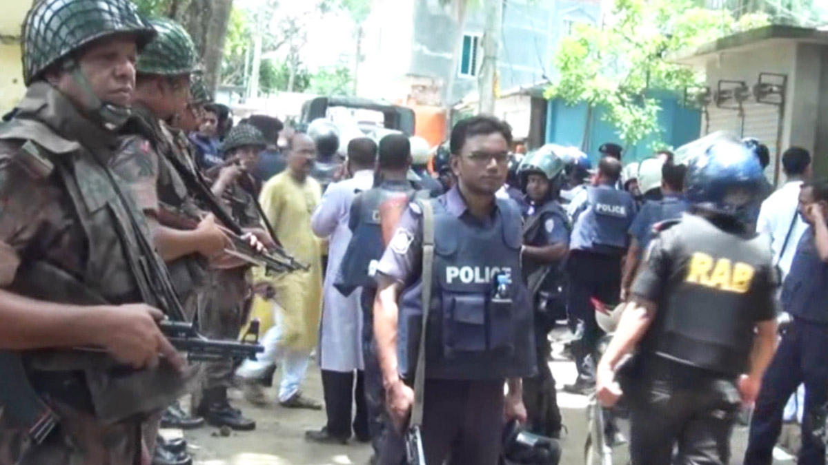 শোলাকিয়ায় ঈদ জামাতকে লক্ষ্য করে সংঘটিত জঙ্গি হামলার আজ ৯ বছর পূর্ণ হলো। ছবি- রূপালী বাংলাদেশ