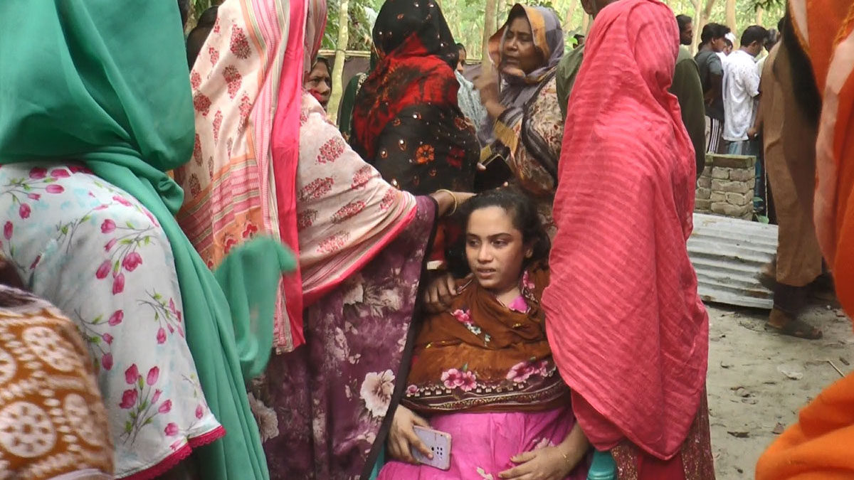স্বামীর মৃত্যুর কয়েক ঘণ্টা পর মা হলেন রোজিনা