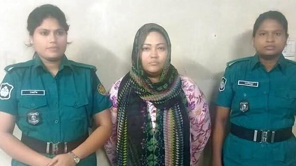 আওয়ামী লীগের সাবেক সংসদ সদস্য ও কণ্ঠশিল্পী মমতাজ বেগম। ছবি- সংগৃহীত