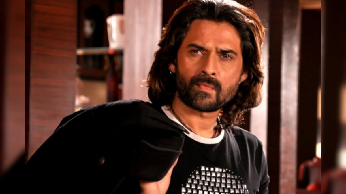 না ফেরার দেশে জনপ্রিয় অভিনেতা মুকুল দেব