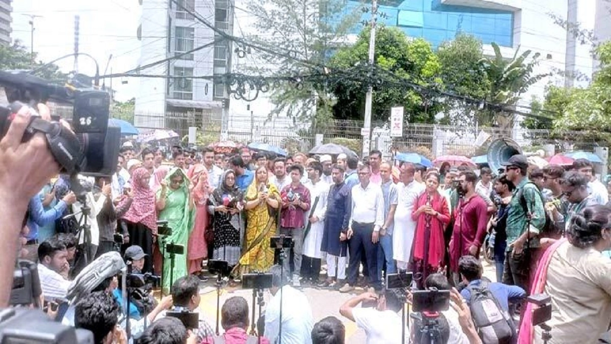 সিইসিসহ ৫ ইসি পদত্যাগ করলেই বিক্ষোভ থামাবে এনসিপি