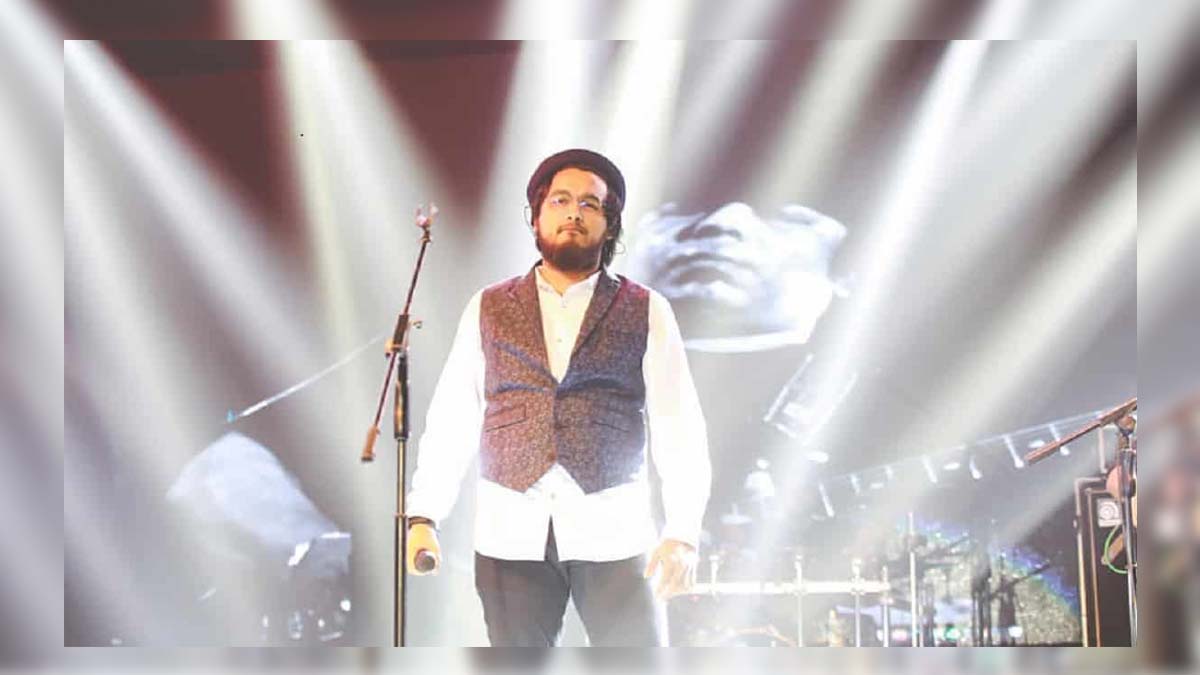 কেন নোবেলের বিরুদ্ধে মামলা করলেন ইডেন ছাত্রী?