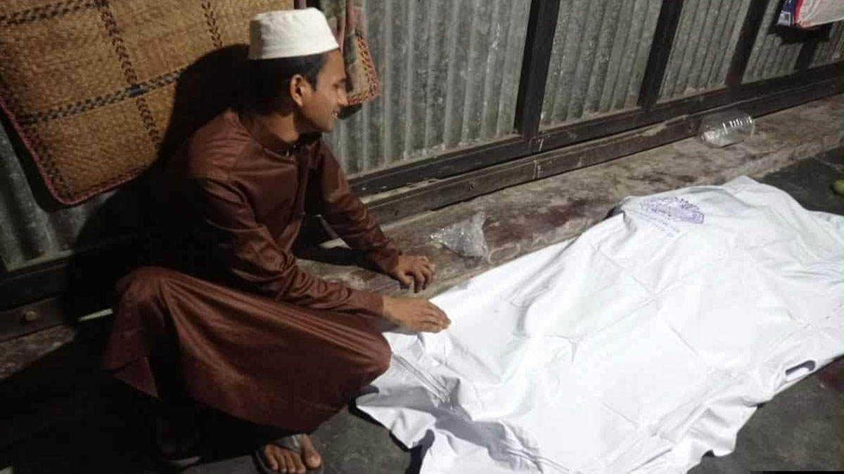 লক্ষ্মীপুরে বৃদ্ধাকে গলা কেটে হত্যা 