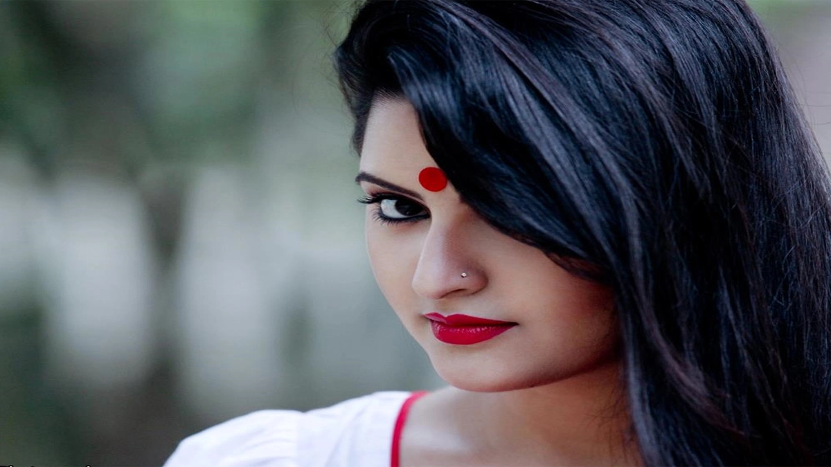 সাদীকেই ‘ব্ল্যাকমেইলার’ বললেন পরীমণি, সম্পর্কে ফাটল!