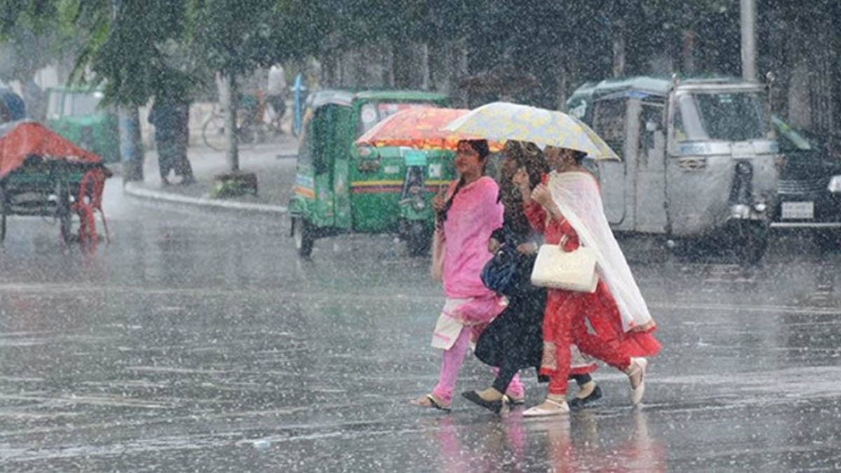বৃষ্টি ঝড়ছে।          ছবি- সংগৃহীত