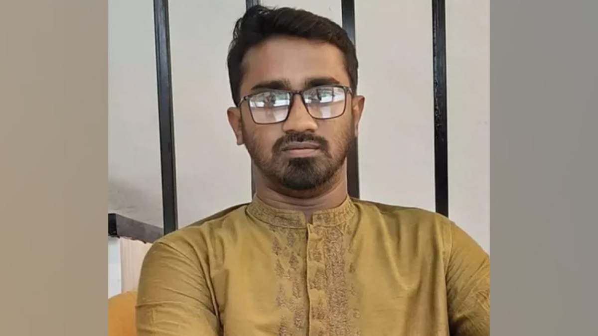 উপদেষ্টা পরিষদের পুনর্গঠন করতে হবে: রাশেদ