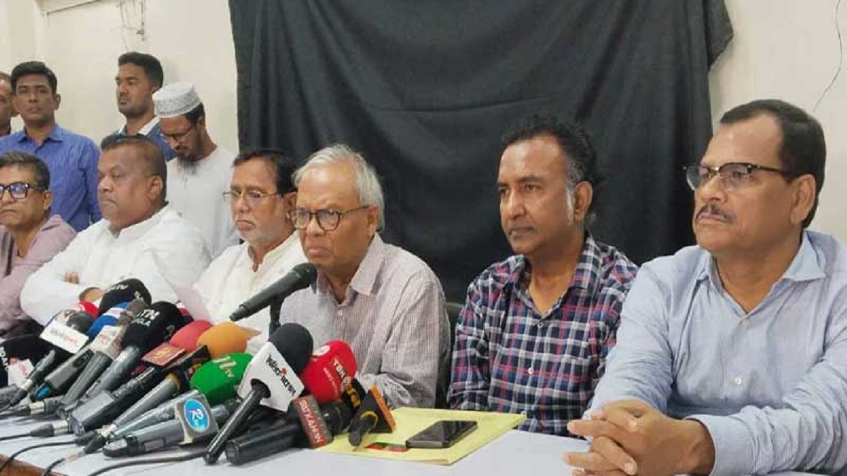 আ.লীগ নেতাদের জামাই আদরে আদালতে হাজির করা হচ্ছে: রিজভী