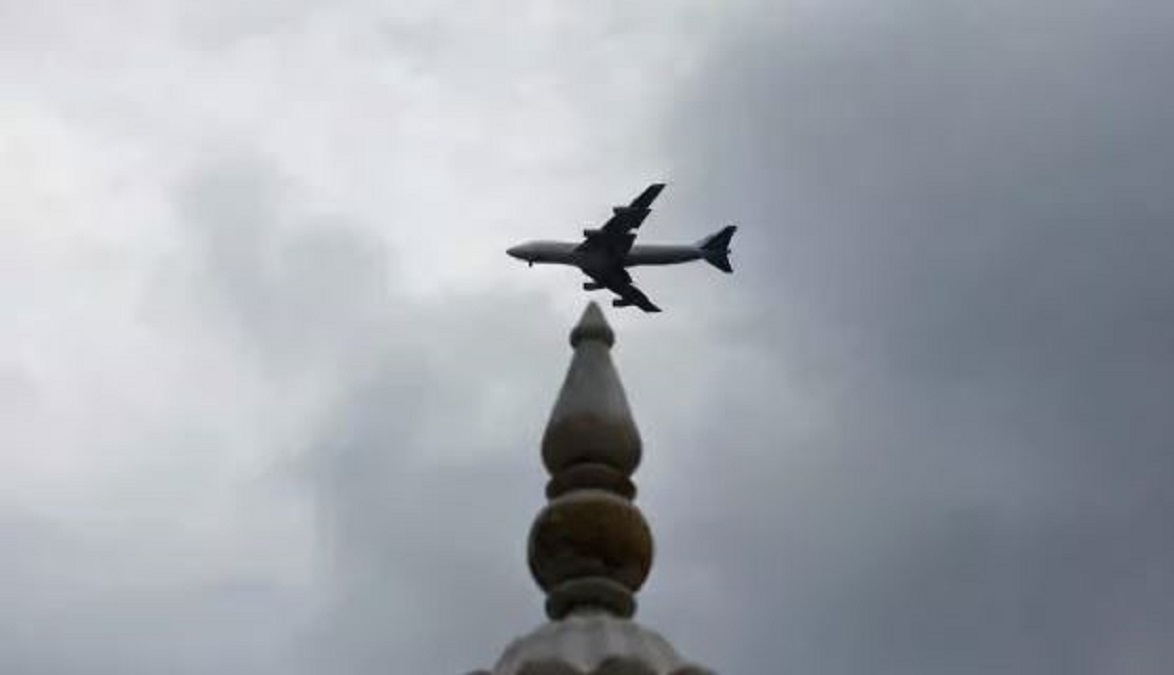 পাকিস্তানি বিমানের জন্য আকাশসীমা বন্ধ করল ভারত