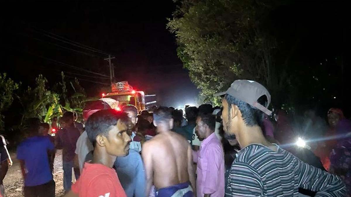 সিরাজগঞ্জে সড়কে গেল তিন যুবকের প্রাণ