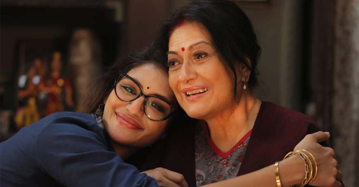 ‘শাশুড়ি’ মৌসুমীকে ১০০-তে ১০০ দিলেন নুসরাত