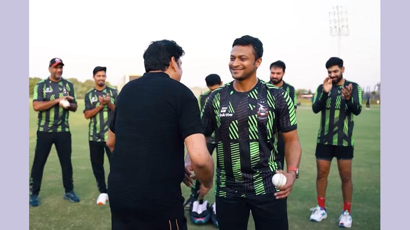 ‘পৃথিবীর সেরা অলরাউন্ডার, আমাদের ভাই সাকিব’ 