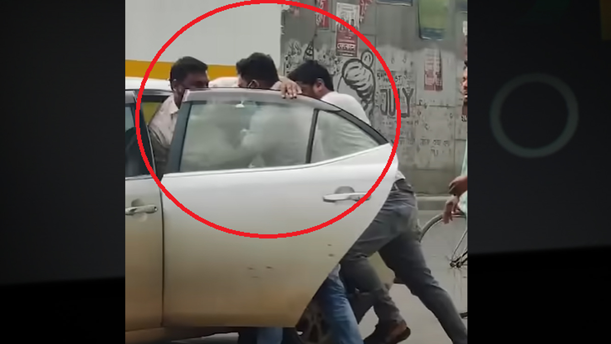 ঢাকায় প্রকাশ্যে জোরপূর্বক তুলে নেওয়া হলো ব্যক্তিকে, ভিডিও ভাইরাল