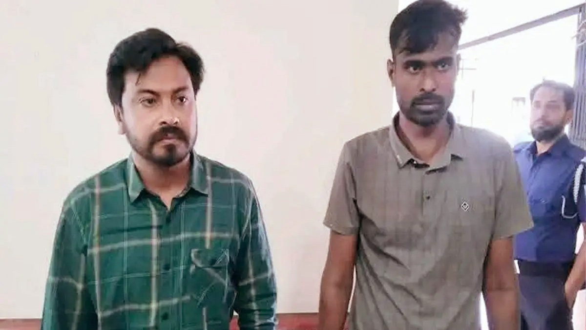 স্বর্ণের দোকানে তল্লাশি করতে গিয়ে আটক ২ ভুয়া ডিবি পুলিশ