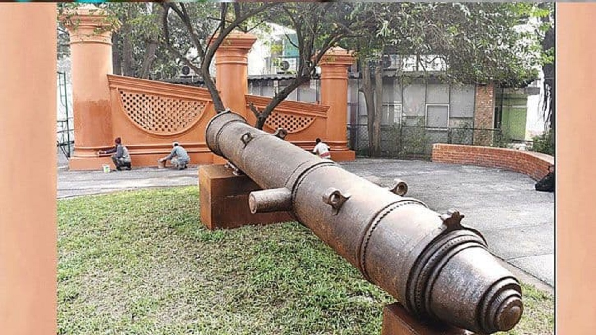 ঢাকার নাম ‘ঢাকা’ হলো কীভাবে?