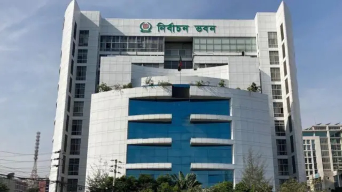 এনআইডি সংশোধনে ক্ষমতা পেলেন ইসির জেলা কর্মকর্তারা
