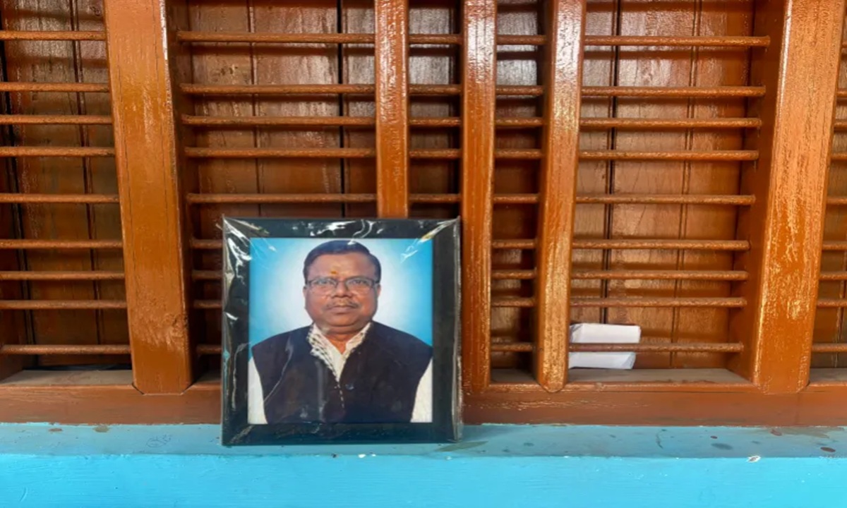 লক্ষ্ণৌয়ের সারাভা গ্রামের বাসিন্দা বিজয় কুমার ভার্মা। ছবি- সংগৃহীত