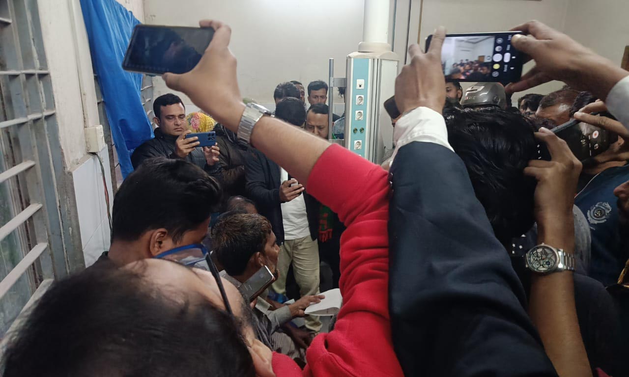ছবি : রূপালী বাংলাদেশ