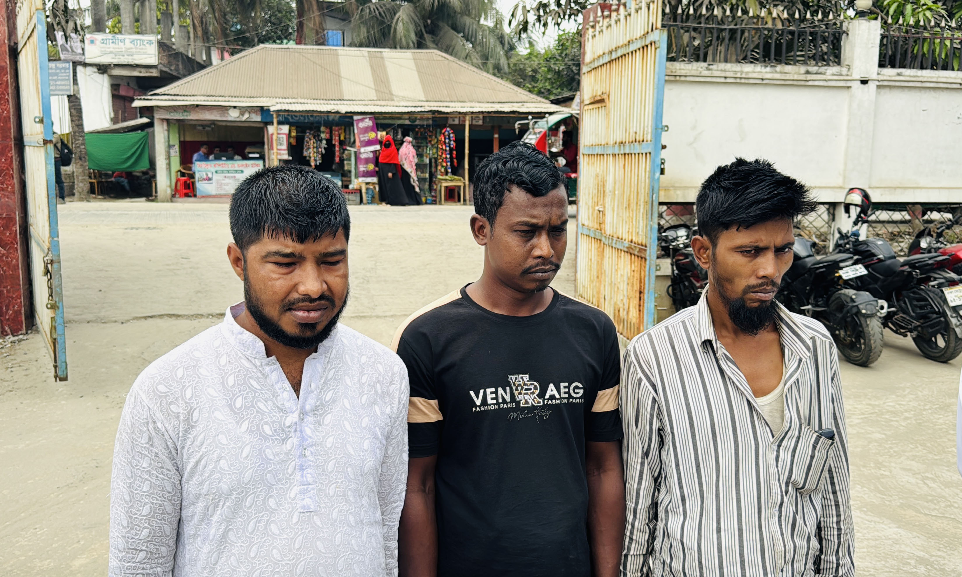 স্বাভাবিক জীবনে ফিরতে চান তিন মাদক কারবারি। ছবি : রূপালী বাংলাদেশ
