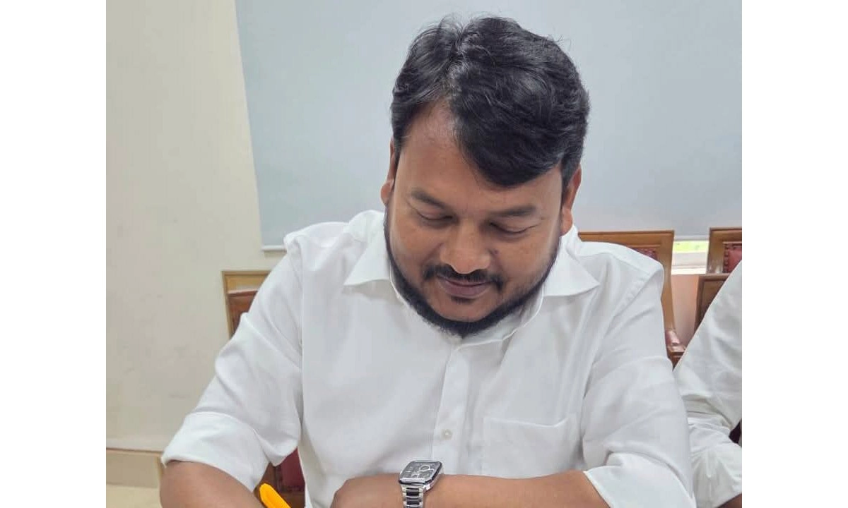 রাসিকের নতুন প্রশাসক মাহফুজুর রহমান রিটন। ছবি : সংগৃহীত