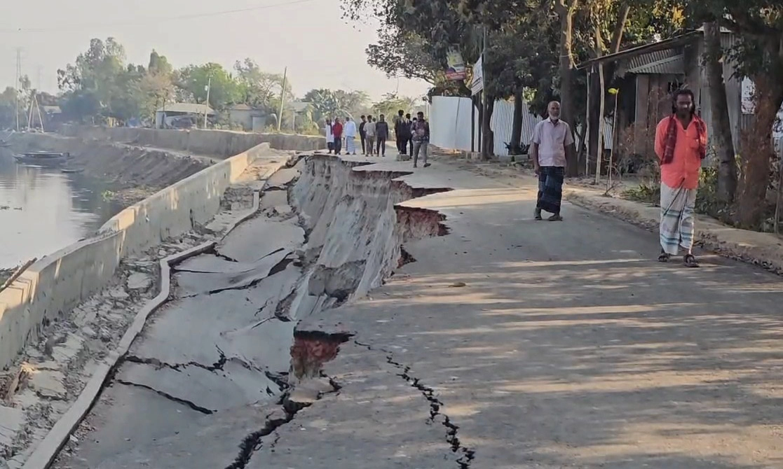 ছবি : রূপালী বাংলাদেশ