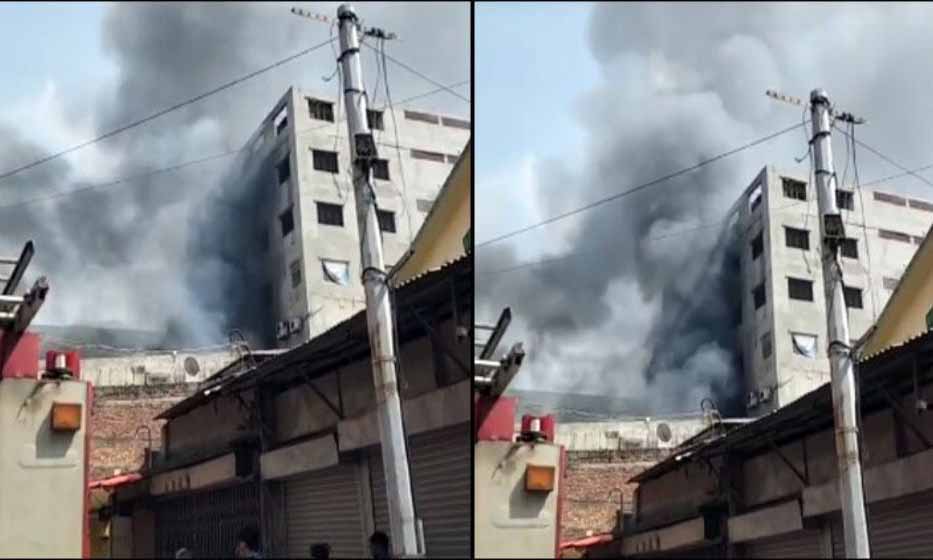 রূপনগরে অগ্নিকাণ্ডের ঘটনায় আটজনের নামে হত্যা মামলা। ছবি- সংগৃহীত