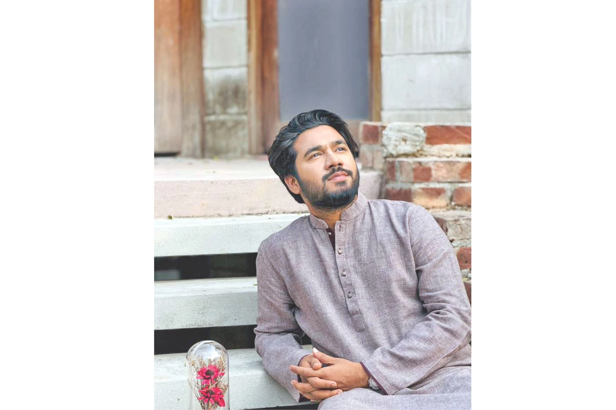 কাঠগড়ায় ‘বনলতা সেন’