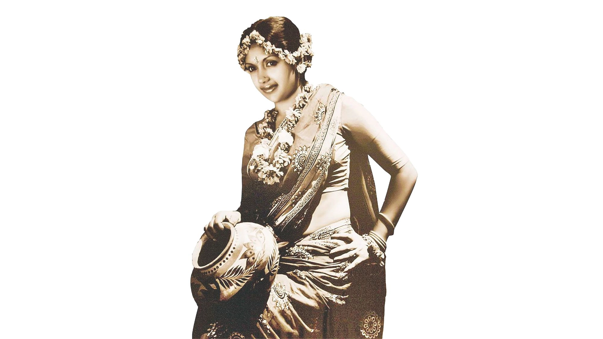 স্মৃতির মলাটে ‘মিষ্টি মেয়ে’