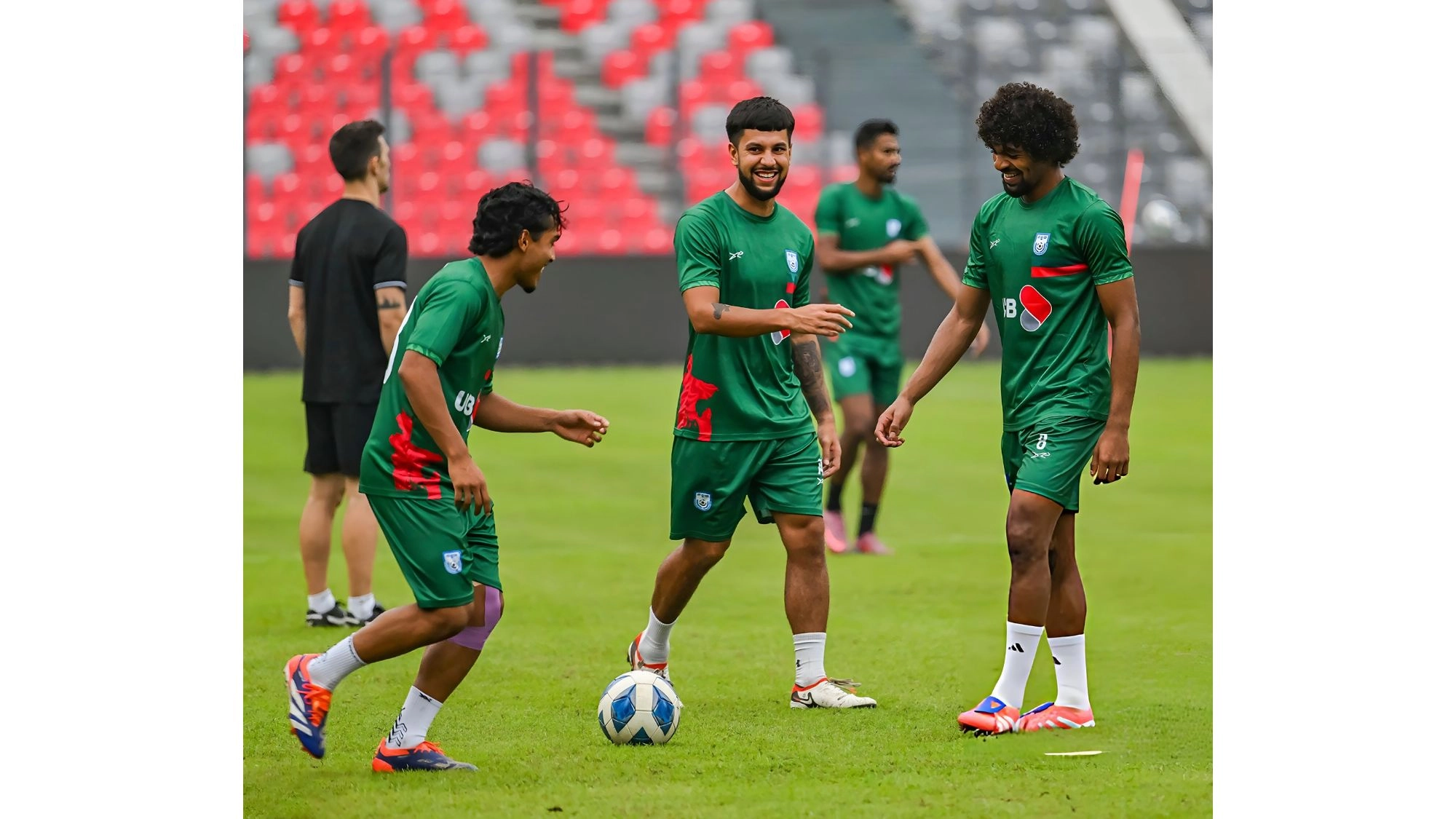 ঘরের মাঠে সাফ জয়ের ছক