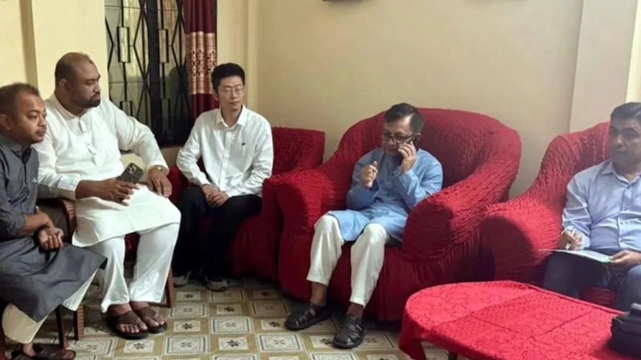 জ্বালানি তেলের সরবরাহ সংকট ও রেশনিং প্রথা অবশেষে বাতিল। ছবি : রূপালী বাংলাদেশ