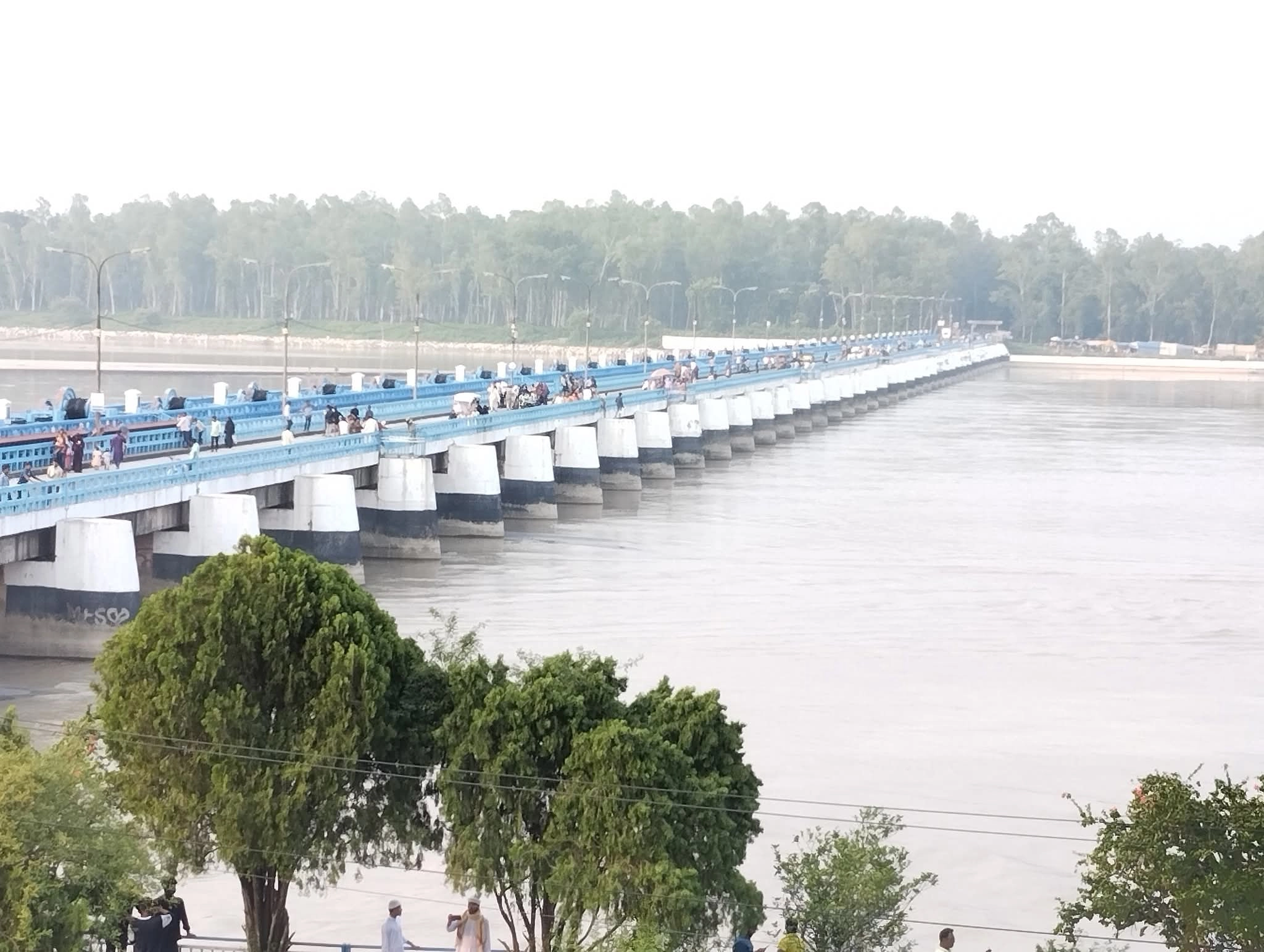 বিপৎসীমার ওপরে তিস্তার পানি