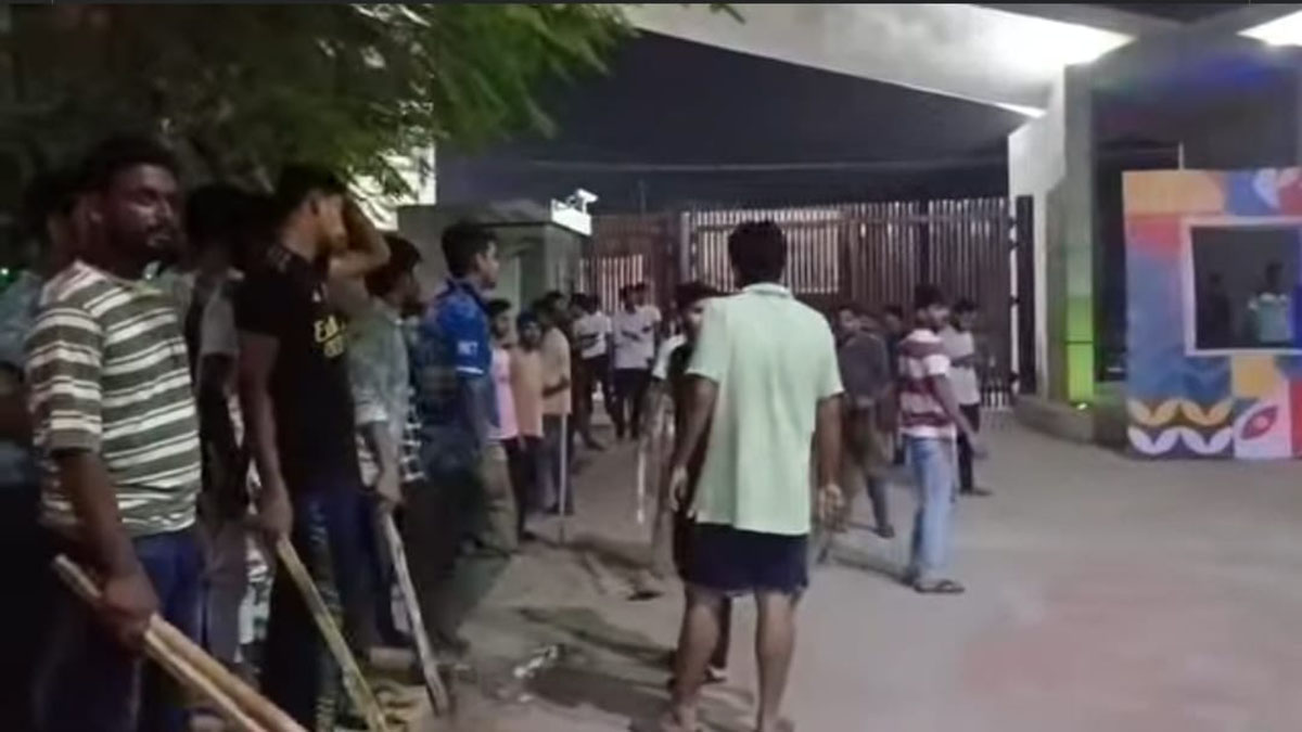 ৮ শিক্ষার্থীকে বহিষ্কার করেছে বিশ্ববিদ্যালয় প্রশাসন। ছবি- রূপালী বাংলাদেশ