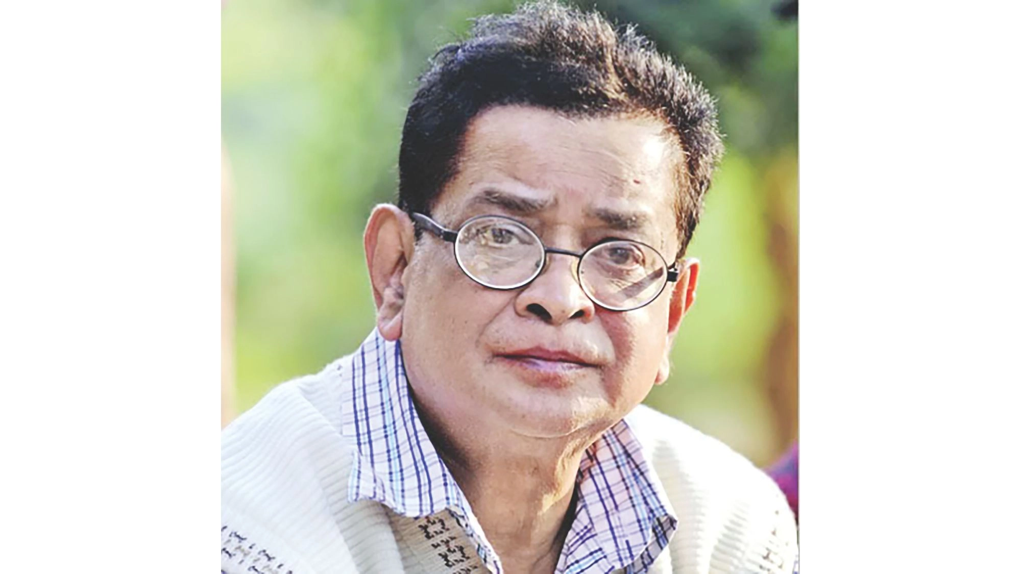 হুমায়ূন আহমেদ : শূন্যতায় মোড়ানো একযুগ