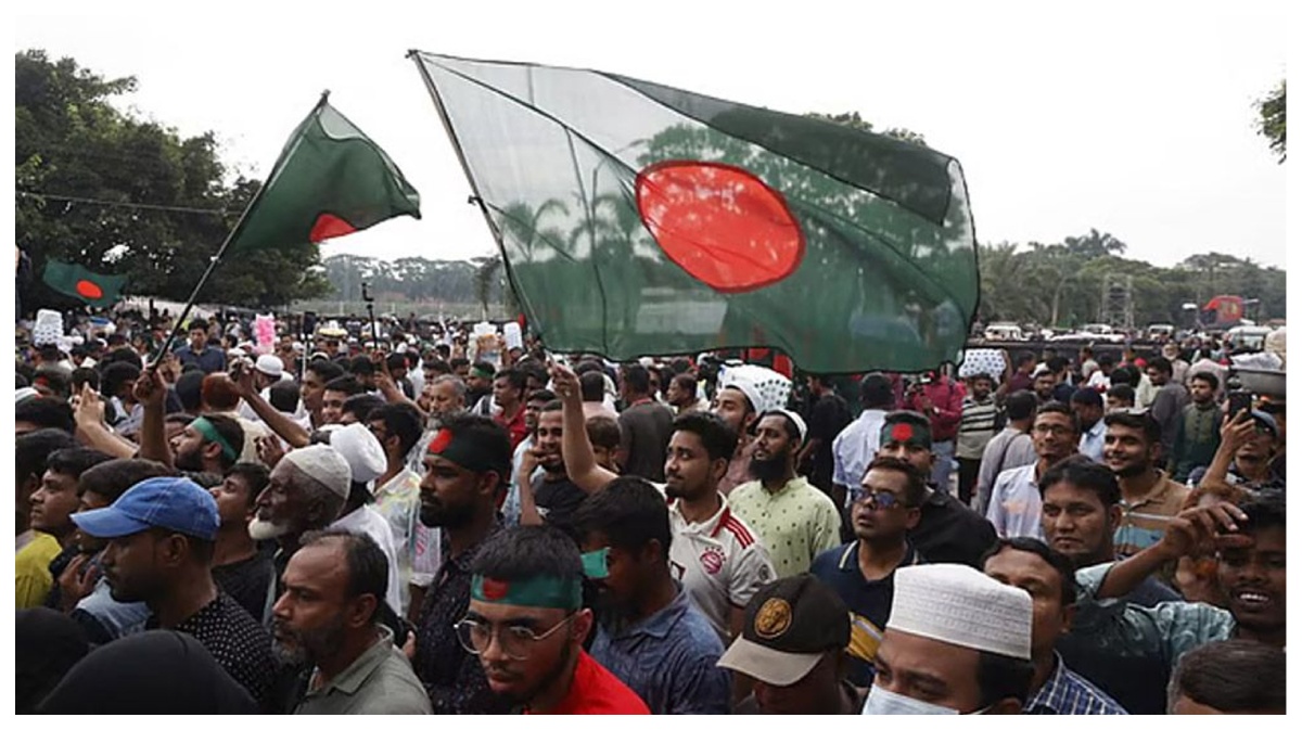 মানিক মিয়া অ্যাভিনিউতে ঢল নেমেছে মানুষের। ছবি- সংগৃহীত