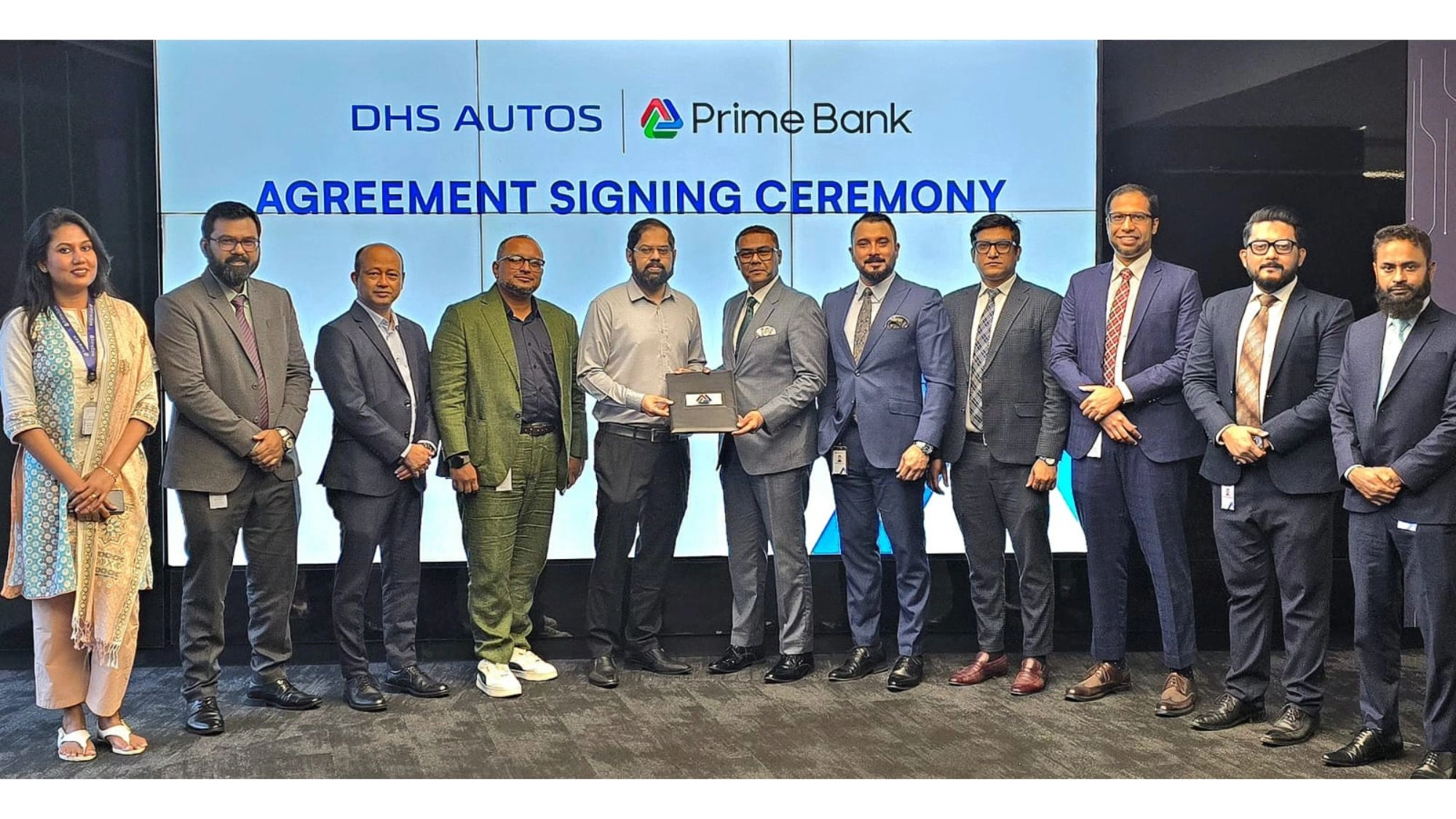 প্রাইম ব্যাংক ও ডিএইচএস অটোসের মধ্যে চুক্তি স্বাক্ষর